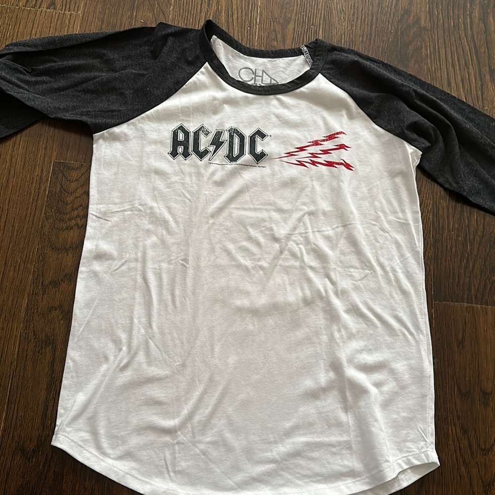 Chaser AC/DC 3/4 sleeve shirt